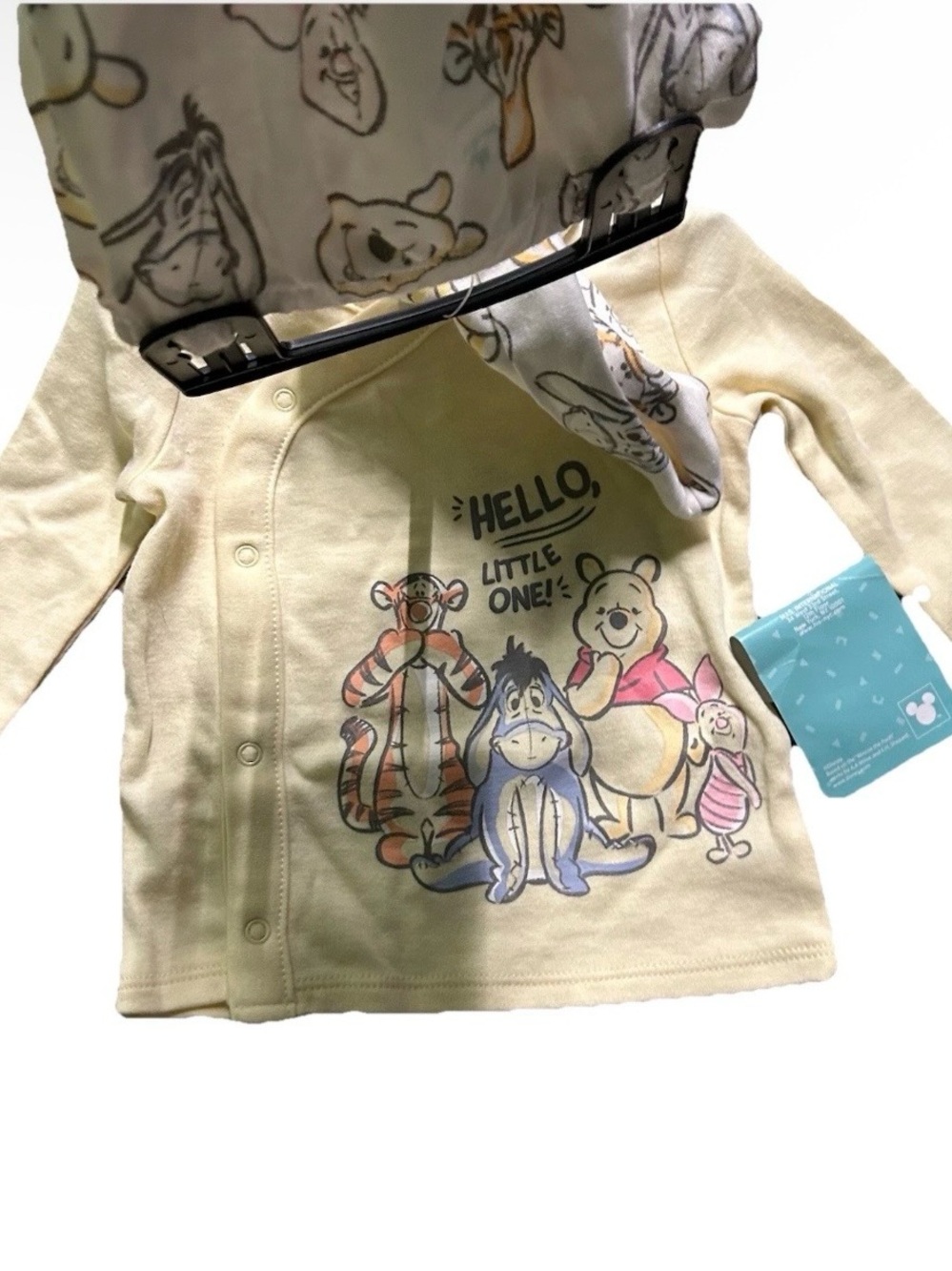 NWT Baby Disney Winnie The Pooh Matching Set Hat Size 0-3 Months - Picture 3 of 4